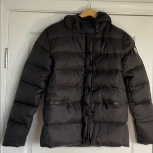 Black women winter jacket size 4 Medium Moncler